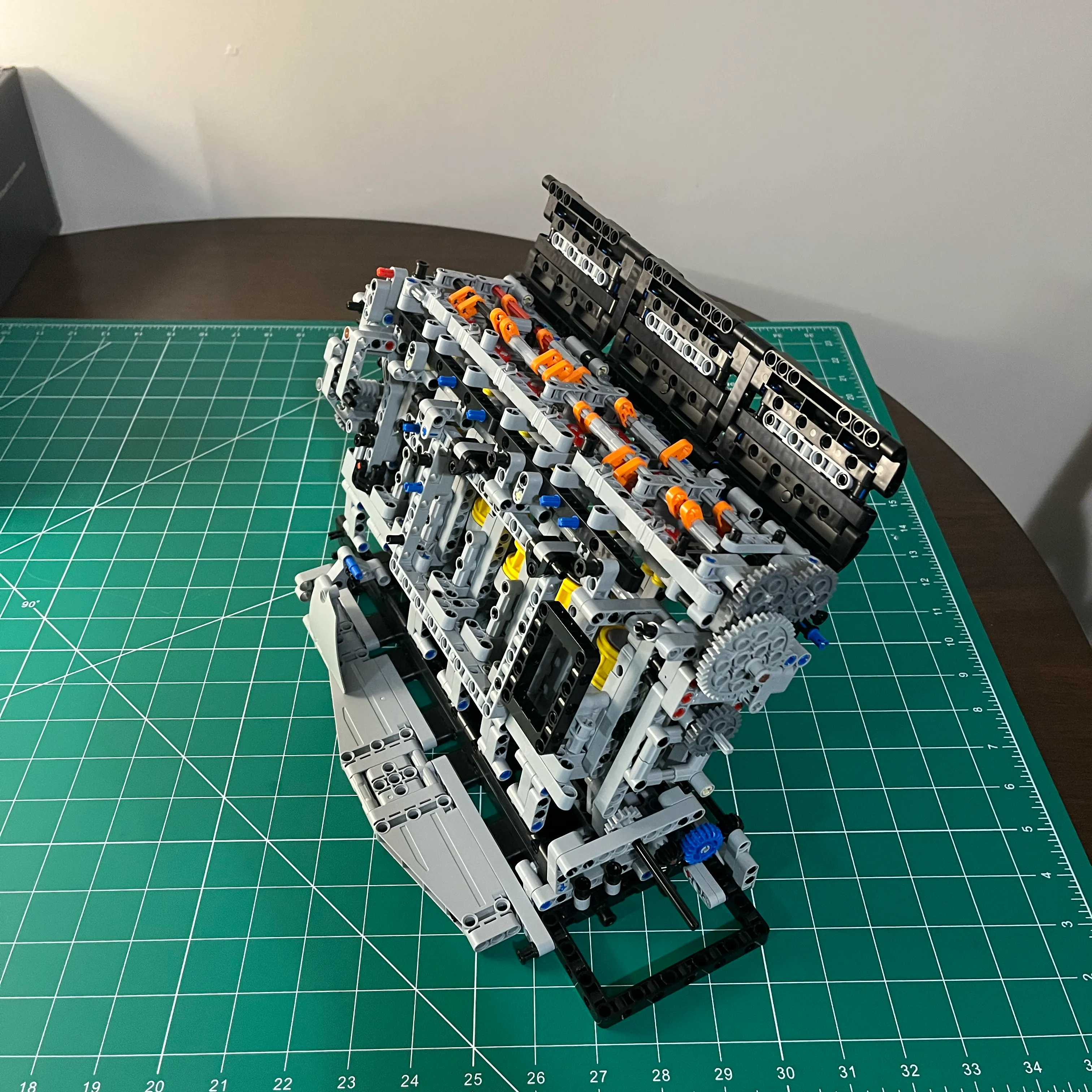 NifeliZ L6 Model Engine