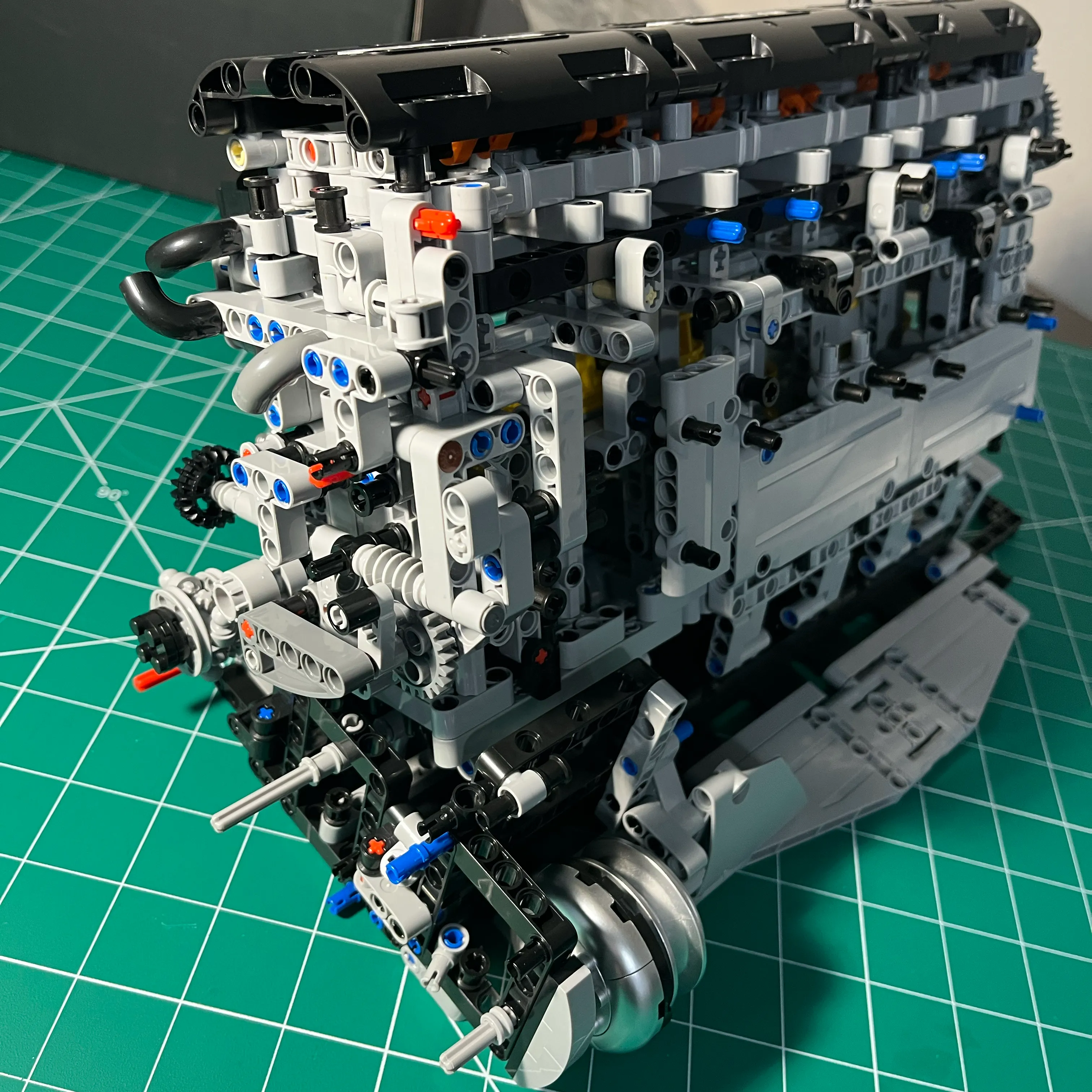 NifeliZ L6 Model Engine
