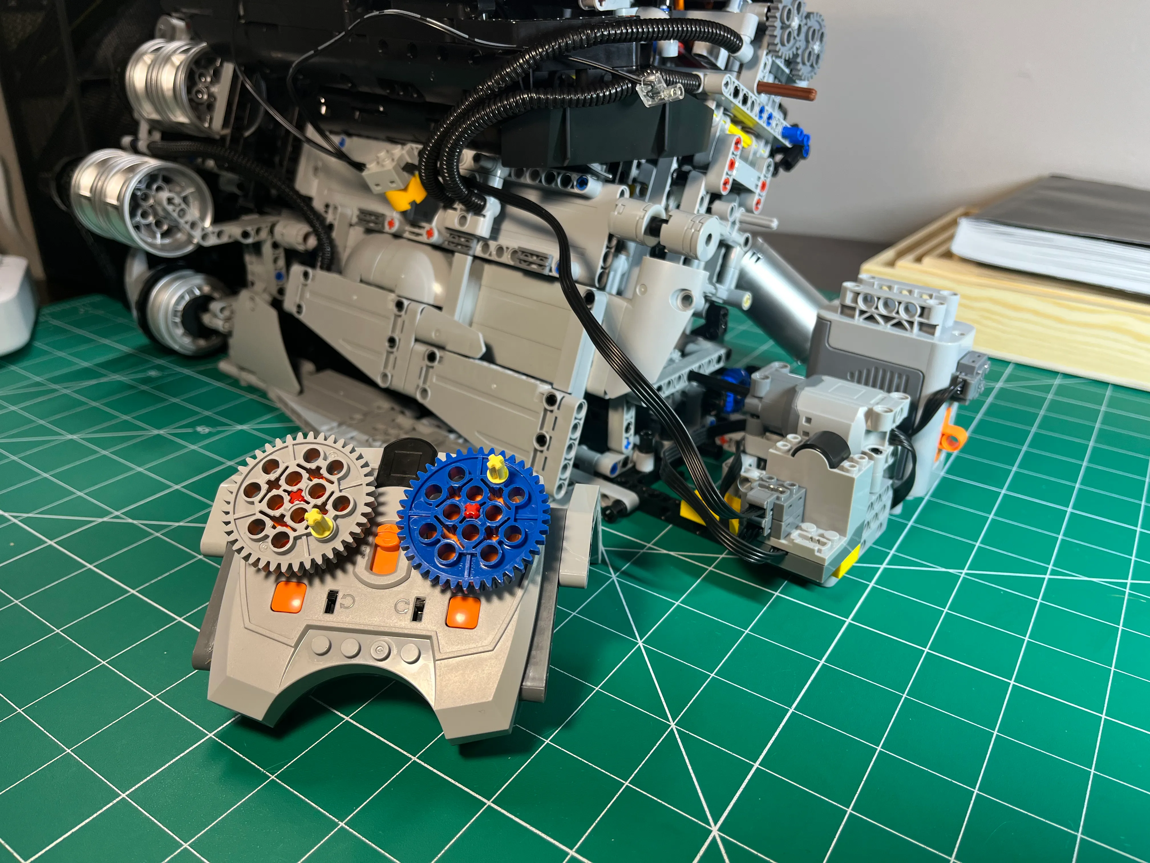 NifeliZ L6 Model Engine