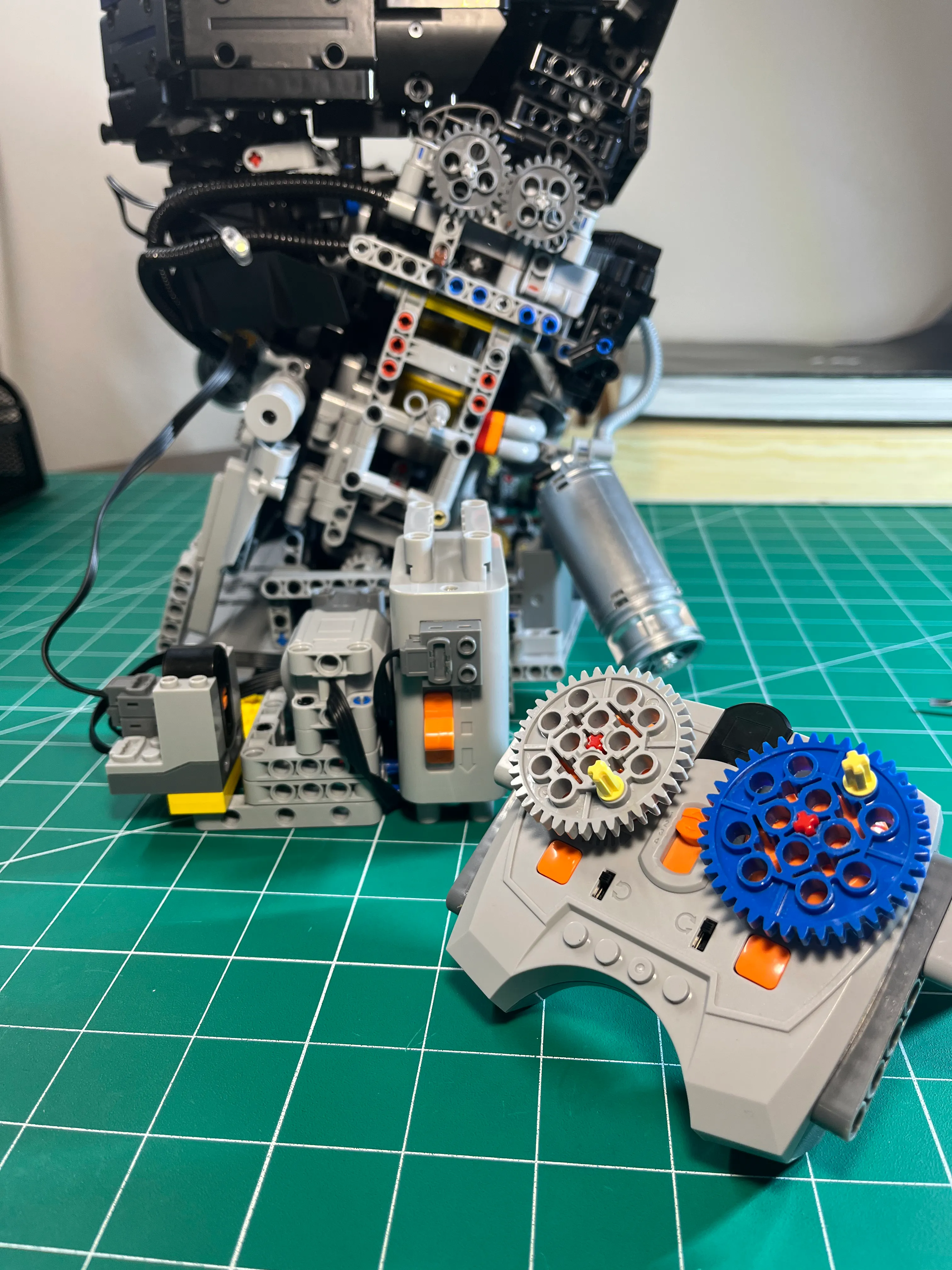 NifeliZ L6 Model Engine